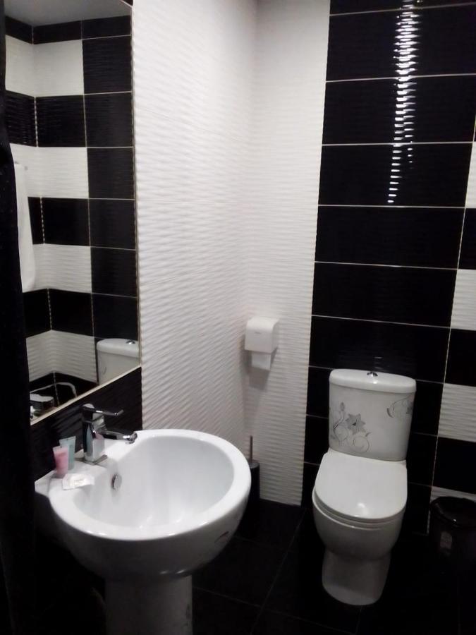 Planet Hotel Erywań Zewnętrze zdjęcie