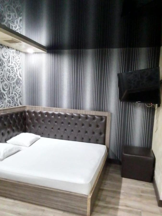 Planet Hotel Erywań Zewnętrze zdjęcie