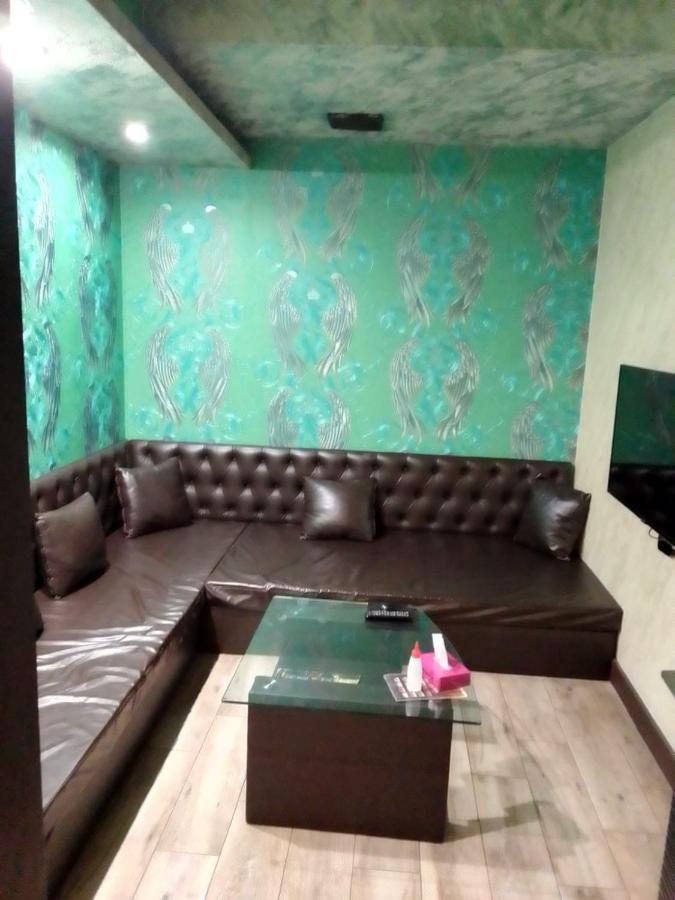 Planet Hotel Erywań Zewnętrze zdjęcie