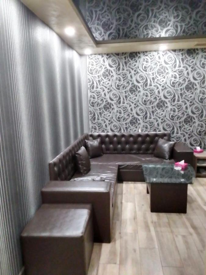 Planet Hotel Erywań Zewnętrze zdjęcie