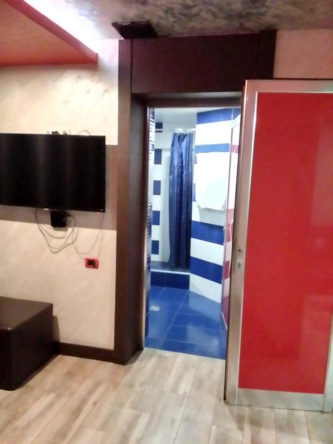 Planet Hotel Erywań Zewnętrze zdjęcie