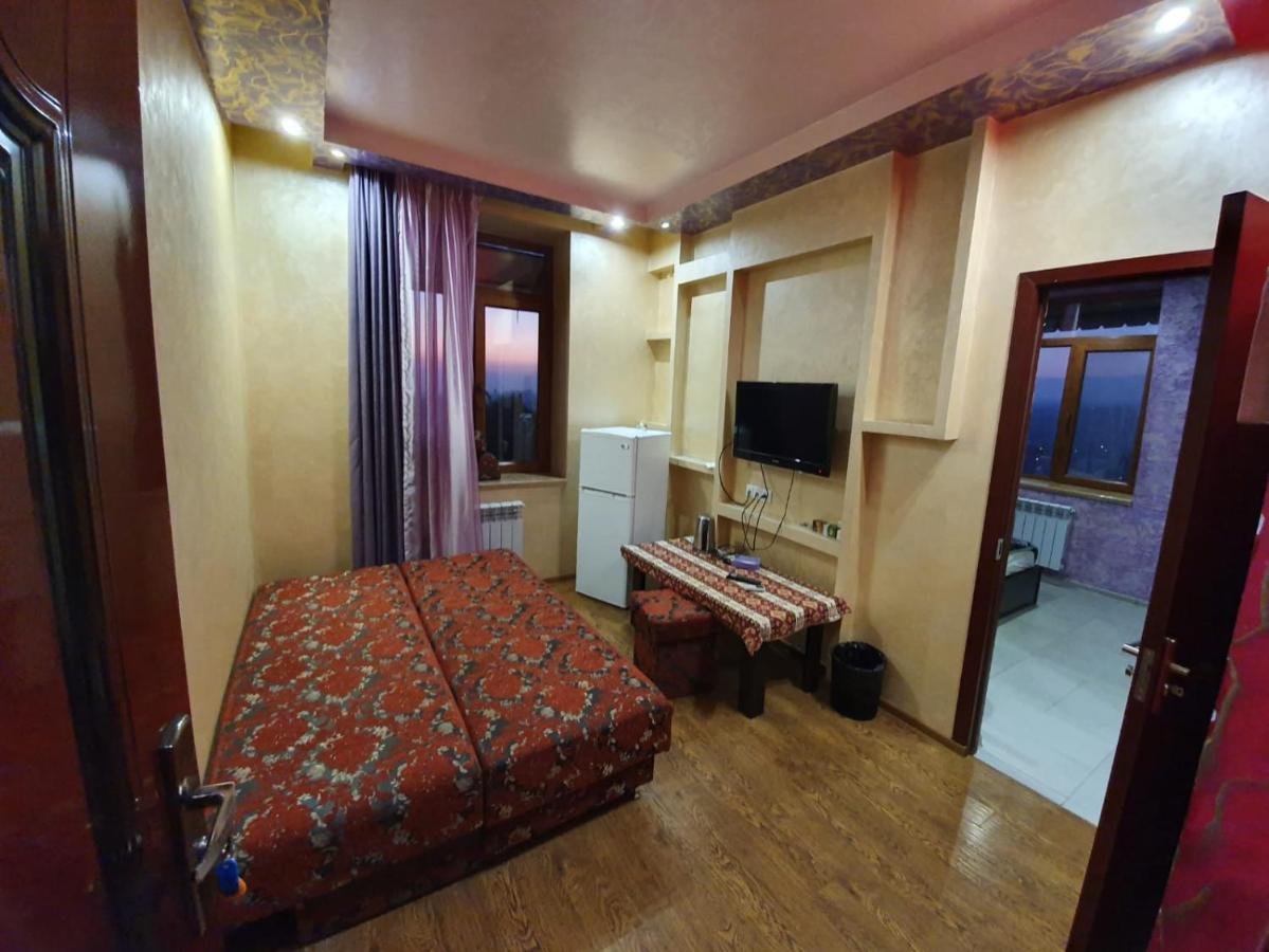 Planet Hotel Erywań Zewnętrze zdjęcie