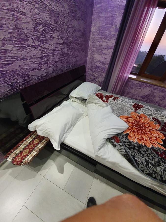 Planet Hotel Erywań Zewnętrze zdjęcie